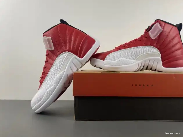 HYPE Jordan Air 130690-600 12 Alternate 0425